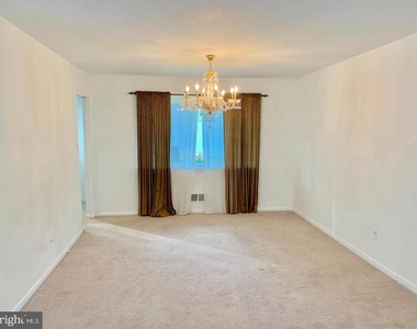 6414 Wilson Lane - Photo Thumbnail 4