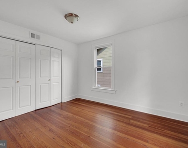 710 Silver Spring Avenue - Photo Thumbnail 19