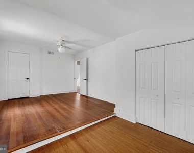 710 Silver Spring Avenue - Photo Thumbnail 22