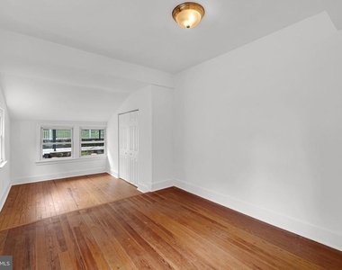 710 Silver Spring Avenue - Photo Thumbnail 23