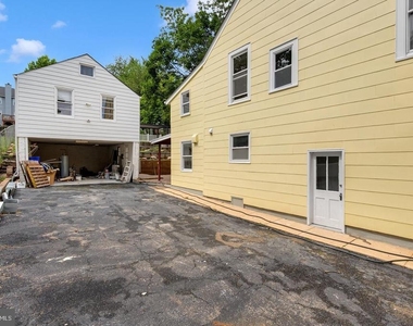 710 Silver Spring Avenue - Photo Thumbnail 42
