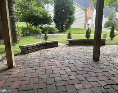 3008 Hollow Crest Place - Photo Thumbnail 19