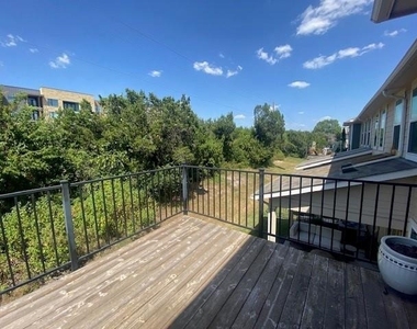 7409 Merrick Ln - Photo Thumbnail 27