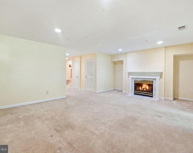 2456 Copper Mountain Terrace - Photo Thumbnail 29