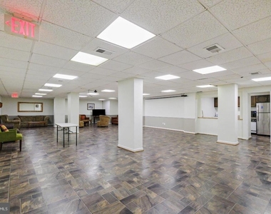114 Monroe Street - Photo Thumbnail 18
