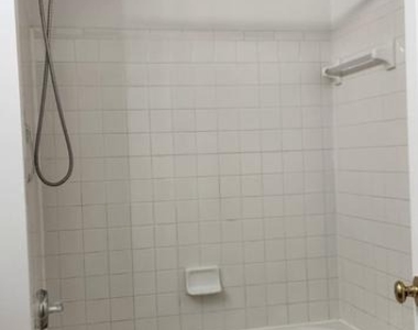 9150 Gracious End Court - Photo Thumbnail 13