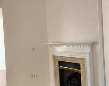 9150 Gracious End Court - Photo Thumbnail 6