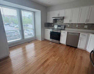 7779 Chatfield Lane - Photo Thumbnail 5