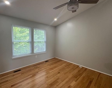 7779 Chatfield Lane - Photo Thumbnail 12