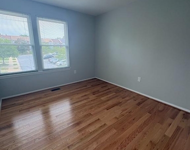 7779 Chatfield Lane - Photo Thumbnail 8