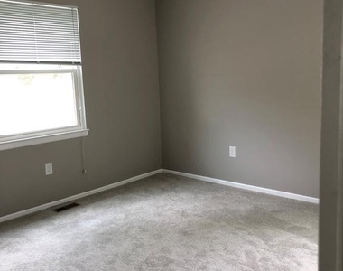 6031 Flywheel Court - Photo Thumbnail 7