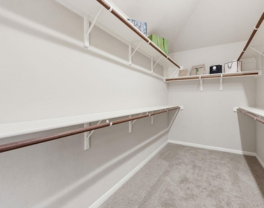 16305 Almaden Dr - Photo Thumbnail 16