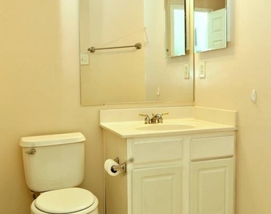 7005 Cradlerock Farm Court - Photo Thumbnail 10