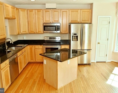 7005 Cradlerock Farm Court - Photo Thumbnail 1
