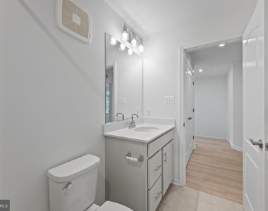 9942-a Count Fleet Crescent - Photo Thumbnail 24