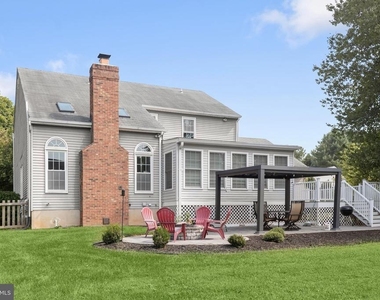 10217 Tuscany Road - Photo Thumbnail 36