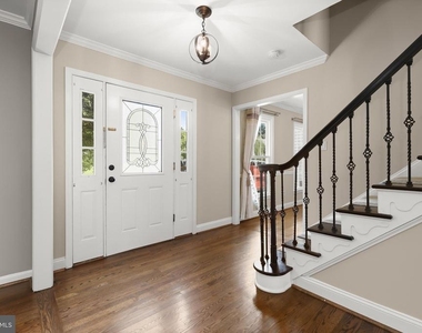 10217 Tuscany Road - Photo Thumbnail 2