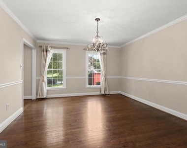10217 Tuscany Road - Photo Thumbnail 18