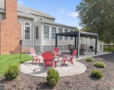 10217 Tuscany Road - Photo Thumbnail 37