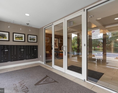 10520 Resort Road - Photo Thumbnail 2