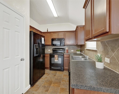 217 Teron Dr - Photo Thumbnail 7