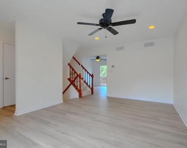 3409 Howell Court - Photo Thumbnail 3