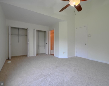 3409 Howell Court - Photo Thumbnail 13