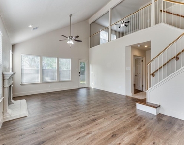 13400 Balamos Dr - Photo Thumbnail 8