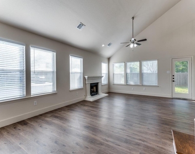 13400 Balamos Dr - Photo Thumbnail 5