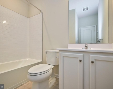 6228 Davinci Street - Photo Thumbnail 19
