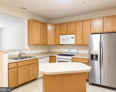 9426 Singleton Place - Photo Thumbnail 9