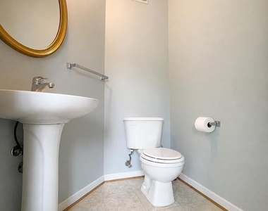 9426 Singleton Place - Photo Thumbnail 6