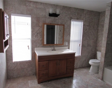 2107 Deer Creek Trl - Photo Thumbnail 18