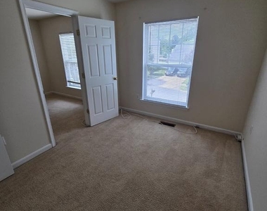7910 Monarch Street - Photo Thumbnail 21