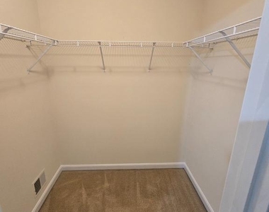 7910 Monarch Street - Photo Thumbnail 31