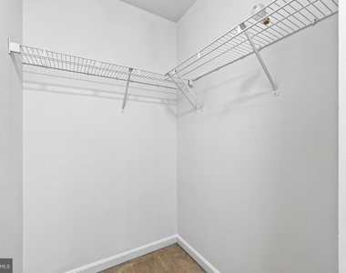387 Cambridge Place - Photo Thumbnail 19