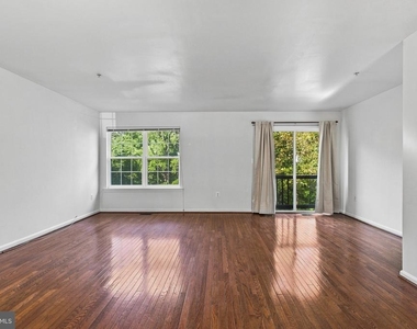 387 Cambridge Place - Photo Thumbnail 13