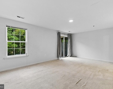 387 Cambridge Place - Photo Thumbnail 34
