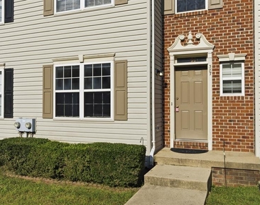 387 Cambridge Place - Photo Thumbnail 1
