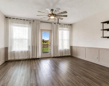 157 Werner Dr - Photo Thumbnail 6