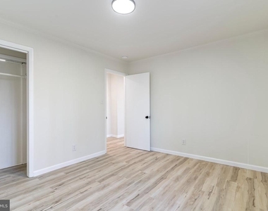 12403 Ridge Road - Photo Thumbnail 12