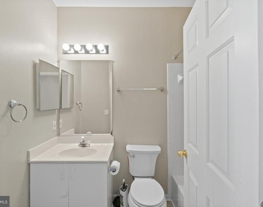5000 Willow Branch Way - Photo Thumbnail 23