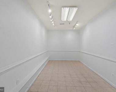 5000 Willow Branch Way - Photo Thumbnail 6