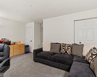 2609 Claybrooke Drive - Photo Thumbnail 21
