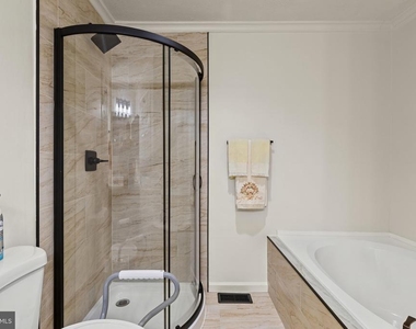 2609 Claybrooke Drive - Photo Thumbnail 14
