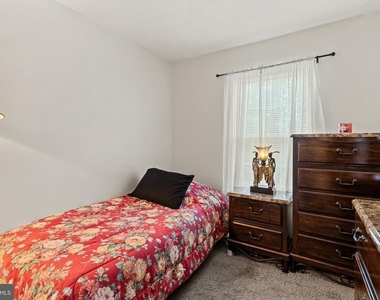2609 Claybrooke Drive - Photo Thumbnail 16