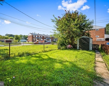 206 Cove Road - Photo Thumbnail 12