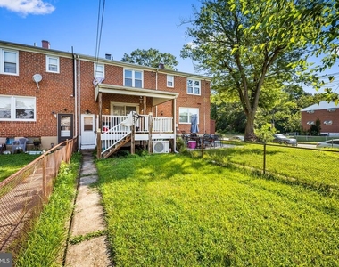 206 Cove Road - Photo Thumbnail 3