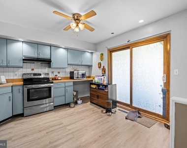 206 Cove Road - Photo Thumbnail 15