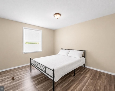 206 Cove Road - Photo Thumbnail 19
